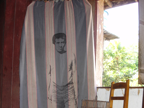 Alvaro - Objeto - 2004